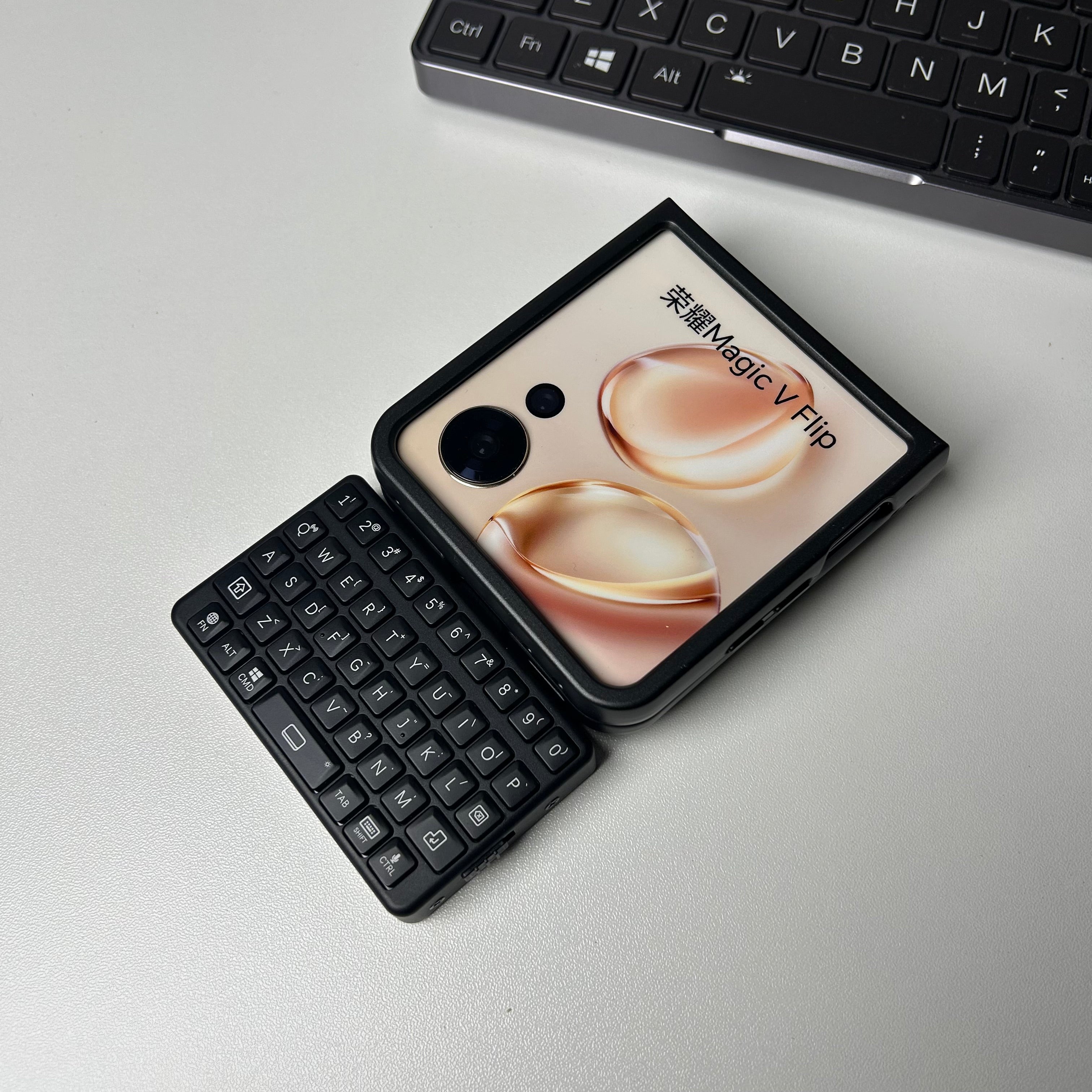 EXKnight Magnetic Keyboard Kit for Honor Magic V Flip