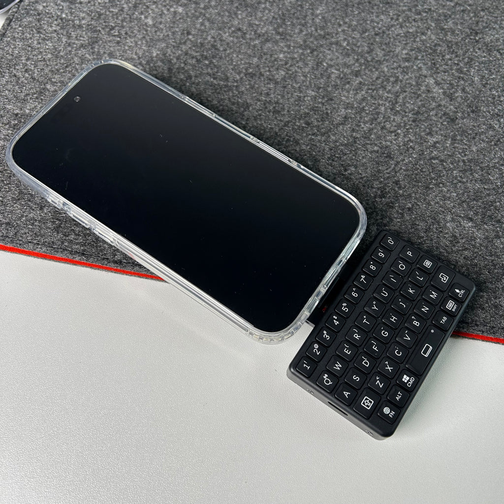 EXKnight Mini Keyboard with Magnetic Extendable Phone Mount