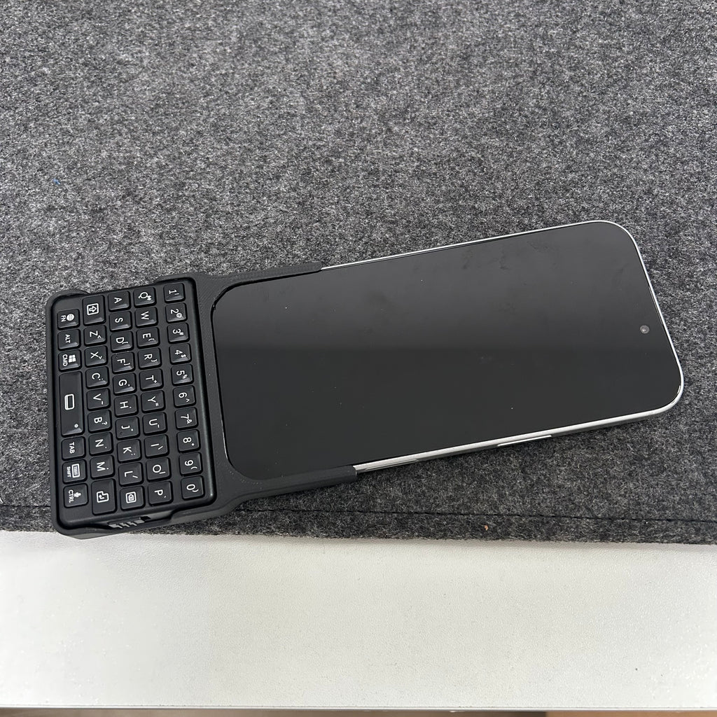 EXknight Mini Keyboard & 3D Printed Case for iPhone 17 Series